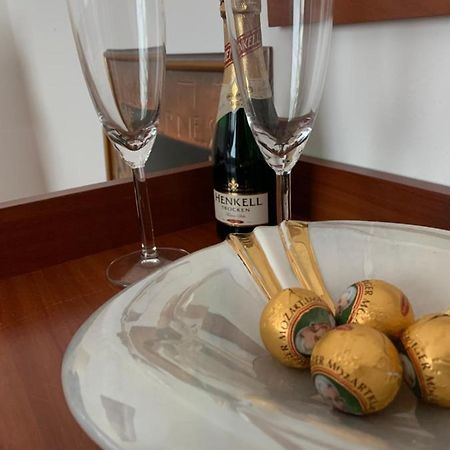 Vea Vienna Apartment ภายนอก รูปภาพ